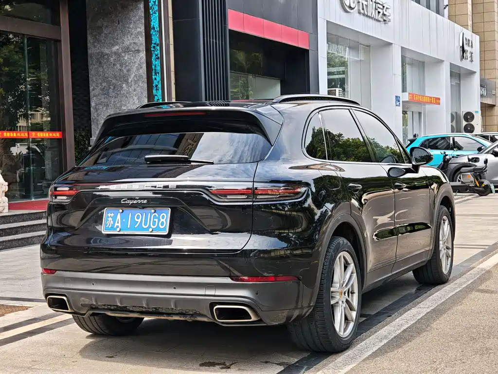 Porsche Cayenne 2018 — фото 4