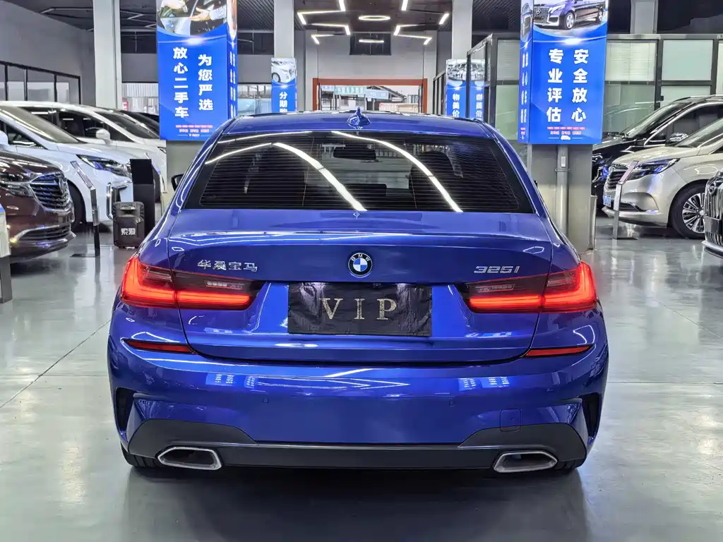 BMW 3 Series 2020 — фото 15
