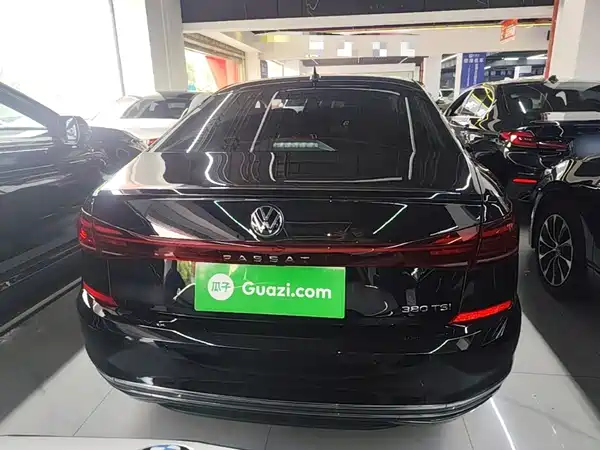 Volkswagen Passat 2024