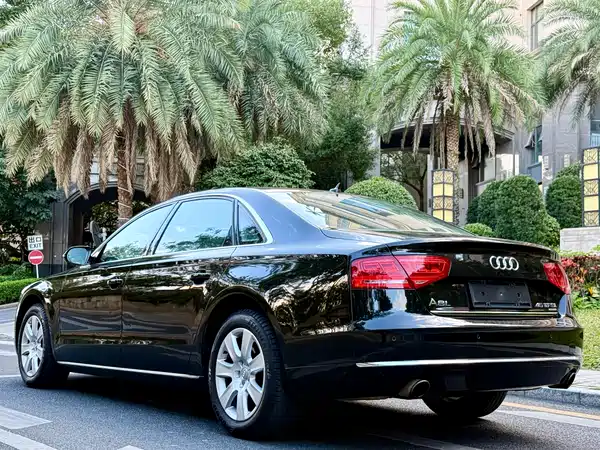 Audi A8 2013