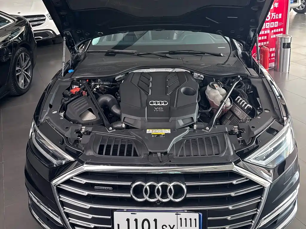 Audi A8 2019 — фото 17