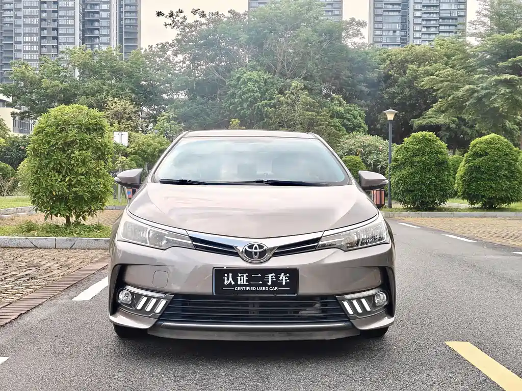 Toyota Corolla 2019 — фото 3