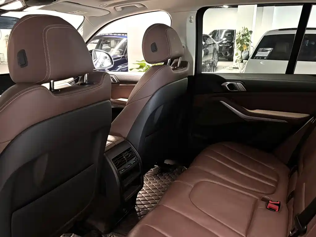 BMW X5 2021 — фото 10
