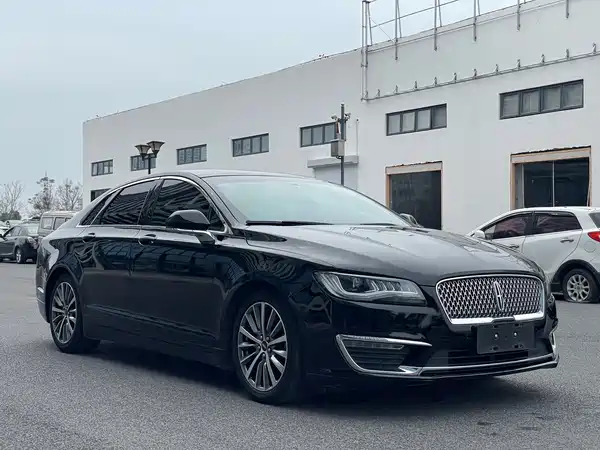 Lincoln MKZ 2017