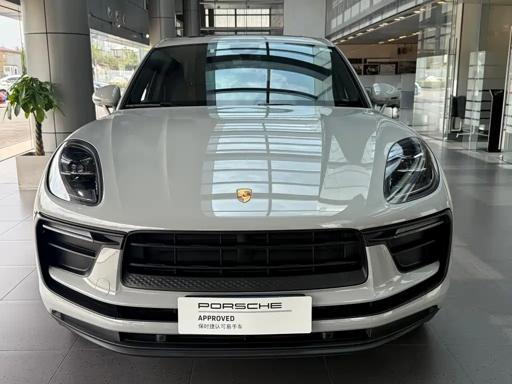 Porsche Macan 2023 — фото 2
