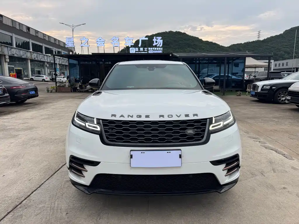 Land Rover Velar 2018 — фото 2