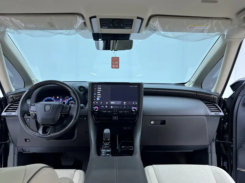 Toyota Vellfire 2024 — фото 22