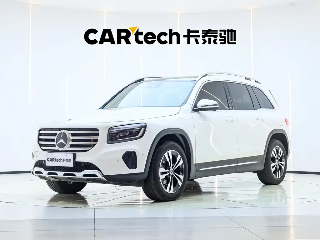 Mercedes-Benz GLB 2023 — фото 1