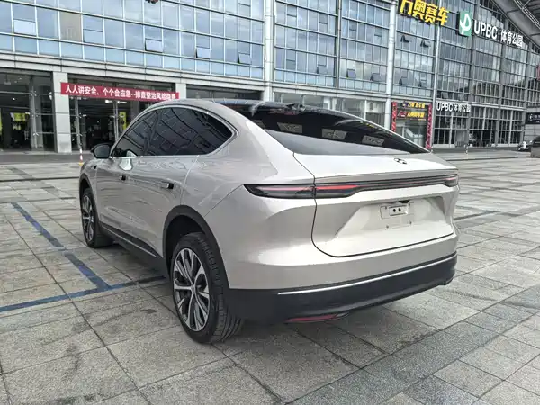 NIO EC7 2023
