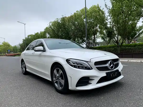 Mercedes-Benz C-Class 2019