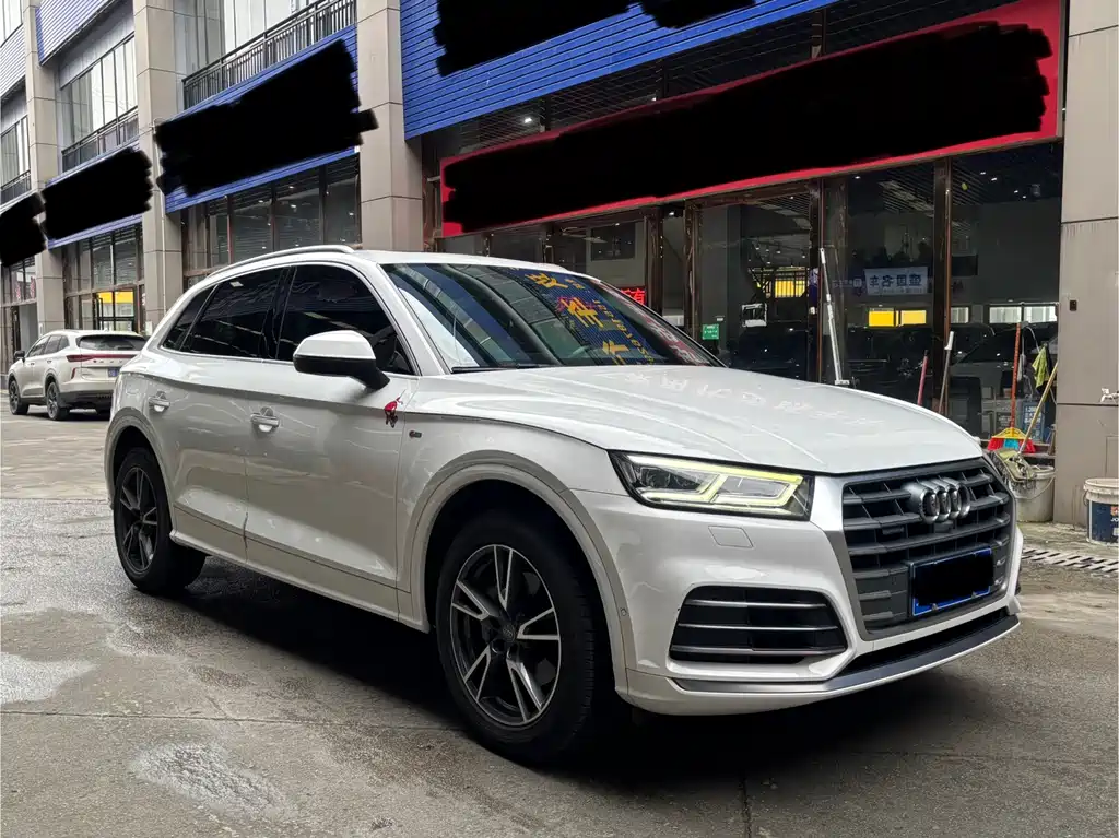 Audi Q5L 2020 — фото 3
