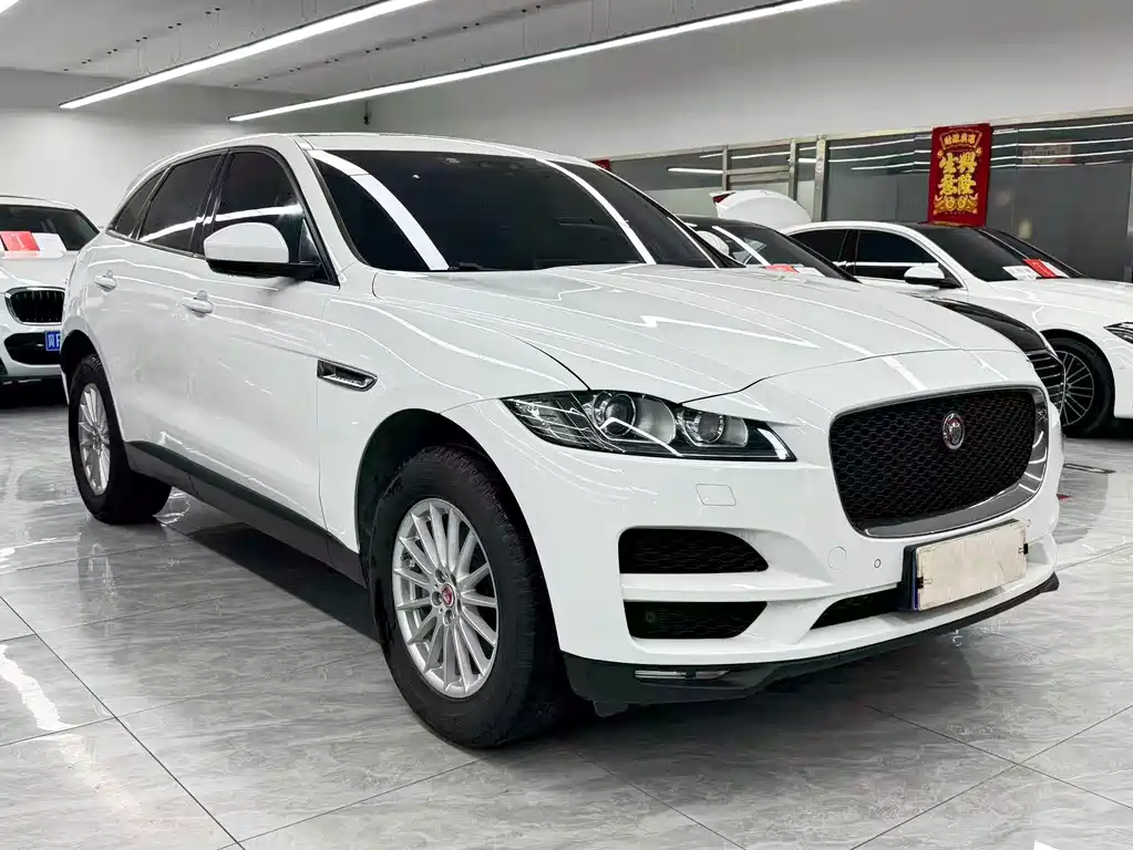 Jaguar F-PACE 2018 — фото 3