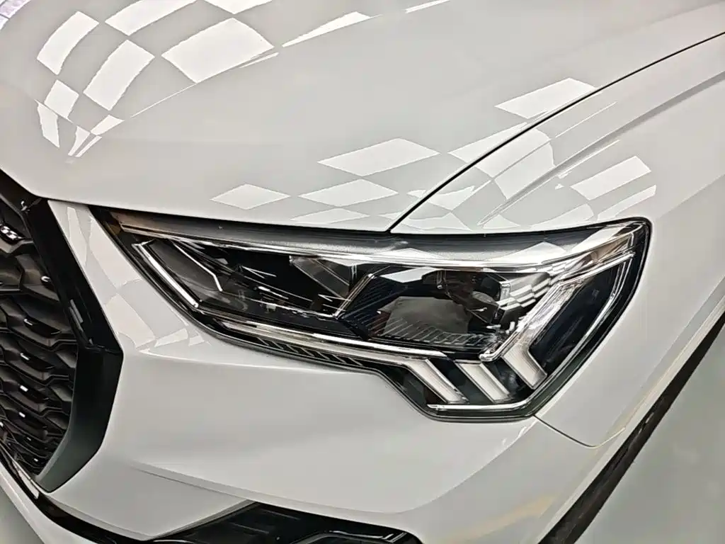 Audi Q3 Sportback 2022 — фото 24