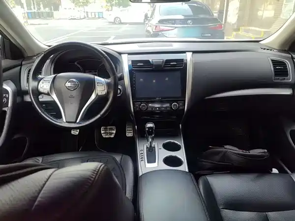 Nissan Teana 2017