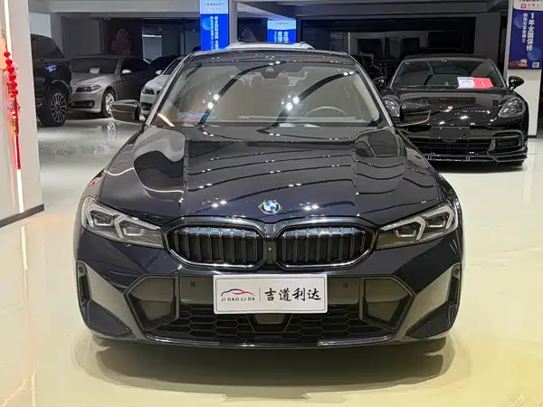 BMW 3 Series 2025