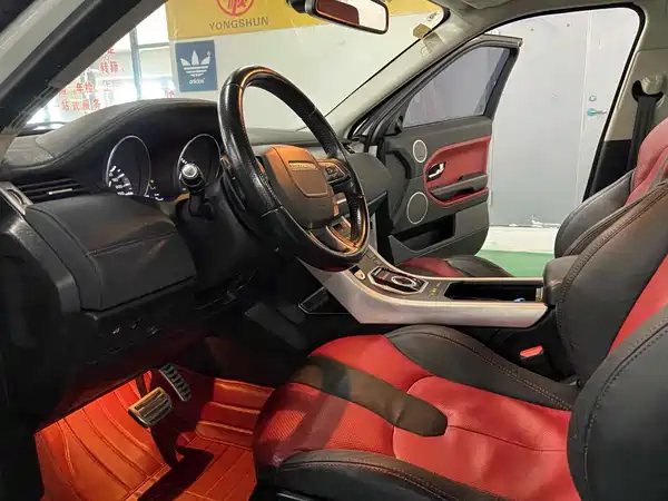 Land Rover Range Rover Evoque 2013