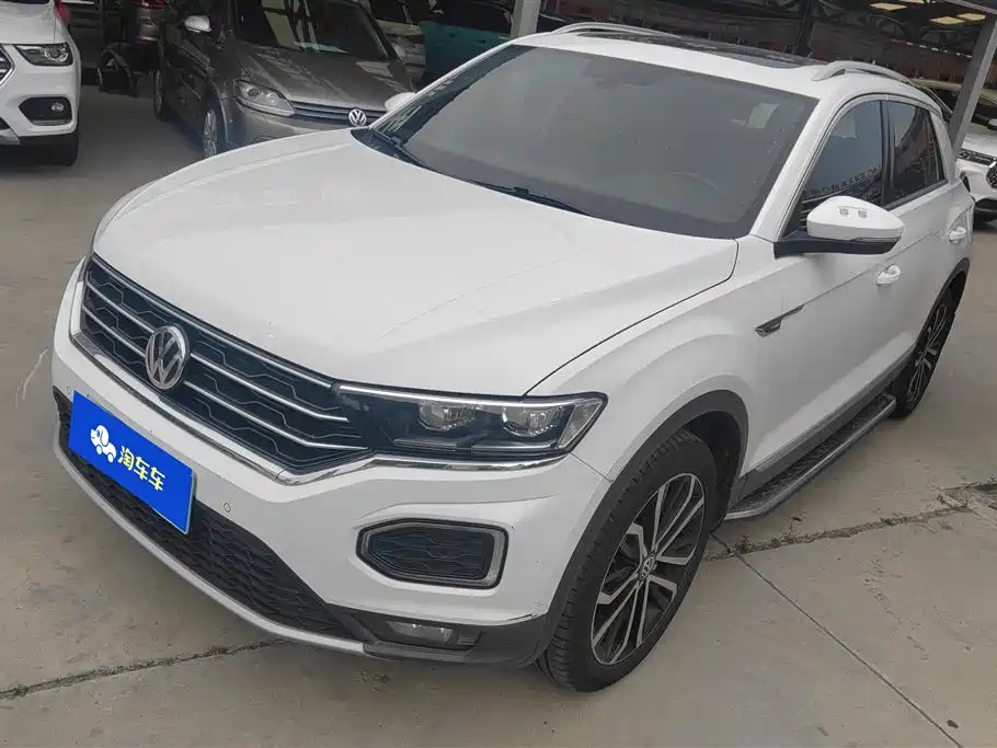Volkswagen T-Roc 2020 — фото 1