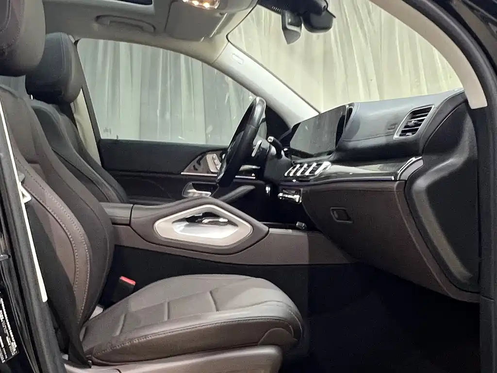 Mercedes-Benz GLS 2023 — фото 19