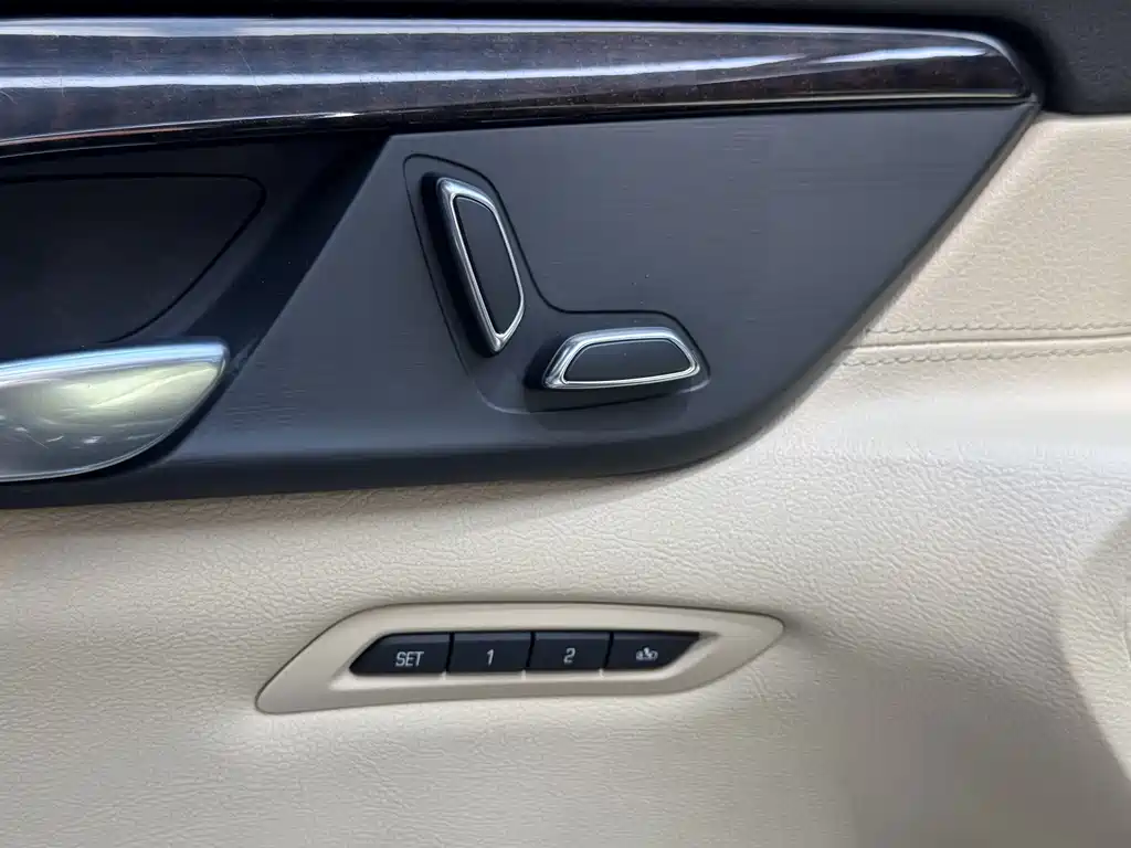 Cadillac CT6 2019 — фото 15