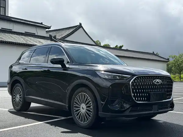 Chery Tiggo 8L 2025