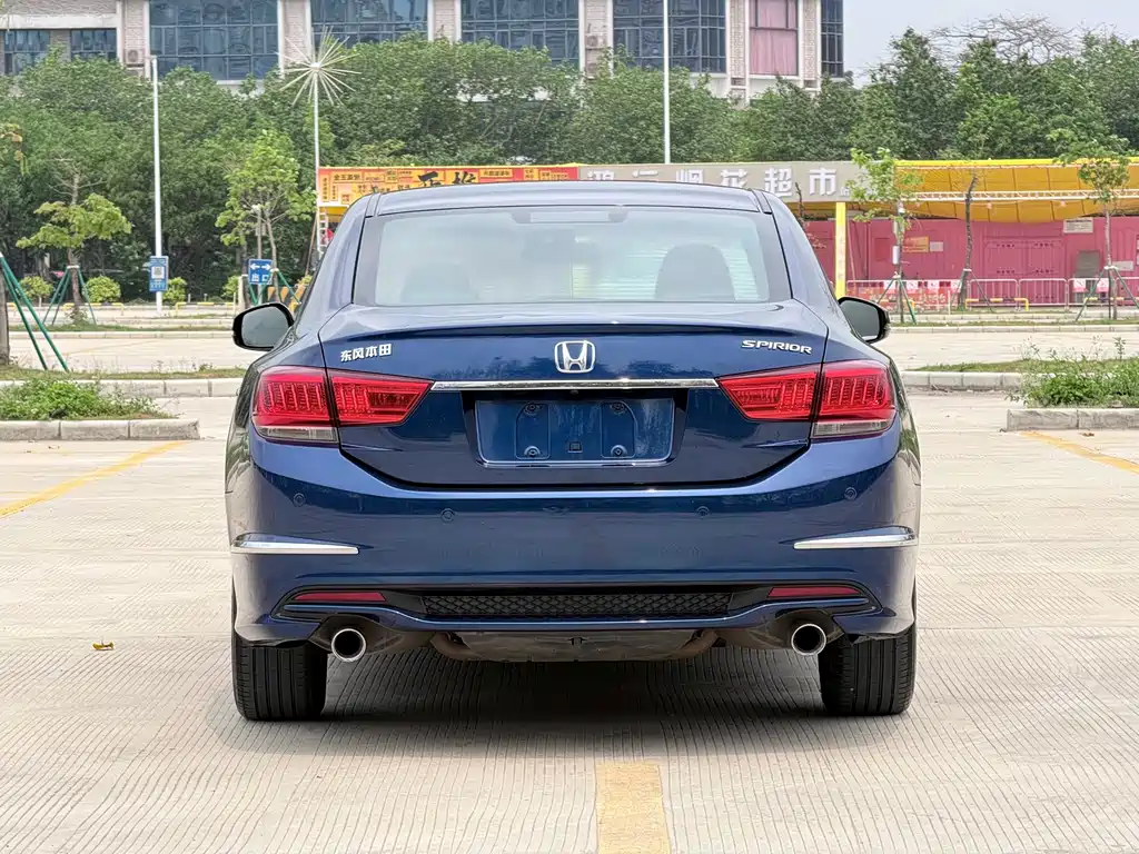 Honda Spirior 2016 — фото 5
