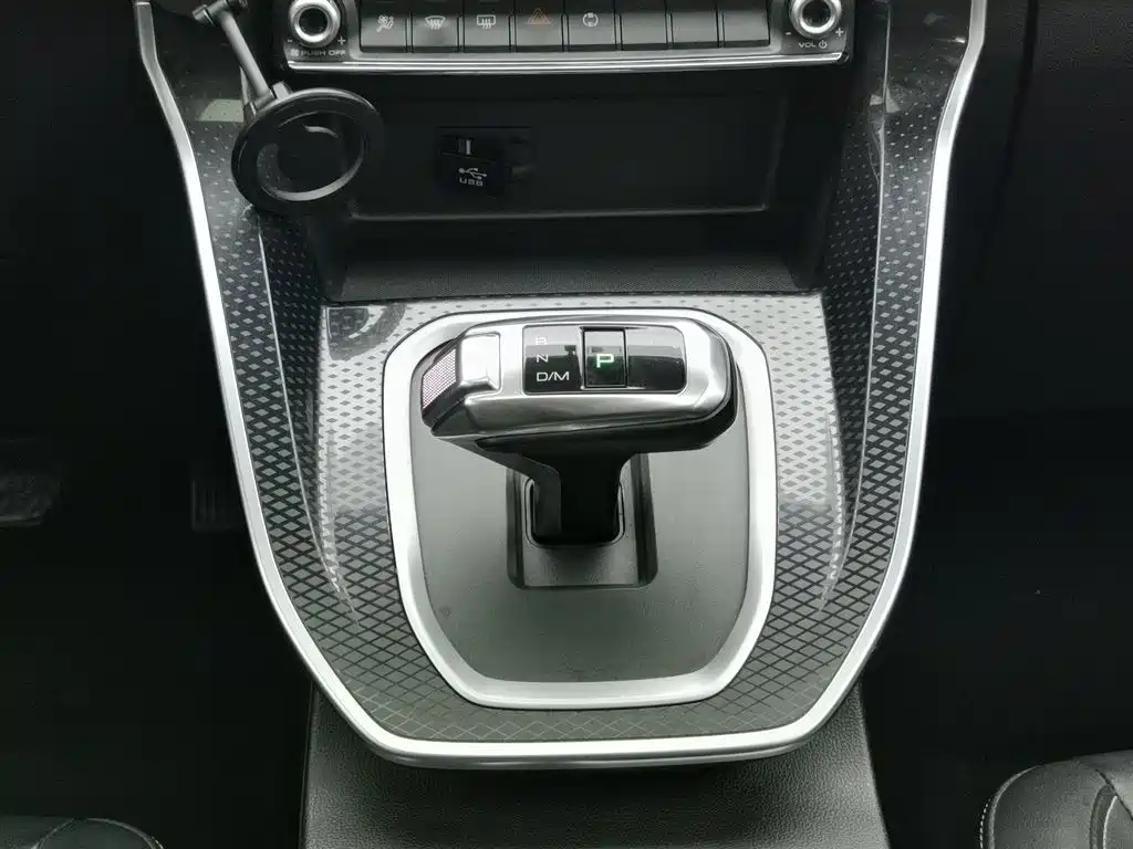 Haval M6 2021 — фото 13