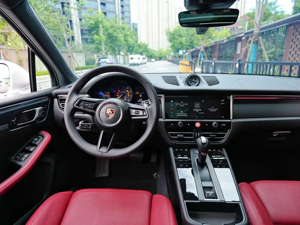 Porsche Macan 2026 — фото 12