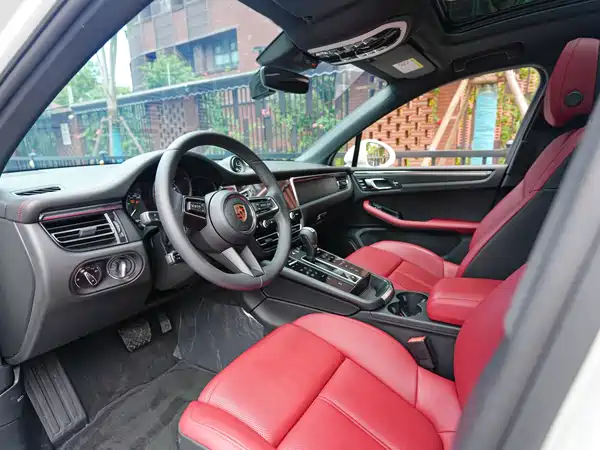Porsche Macan 2026