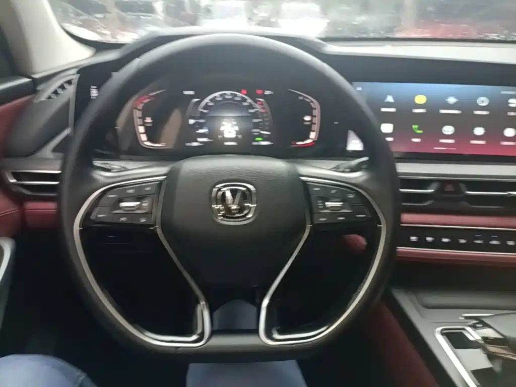 Changan CS75PLUS 2020 — фото 11