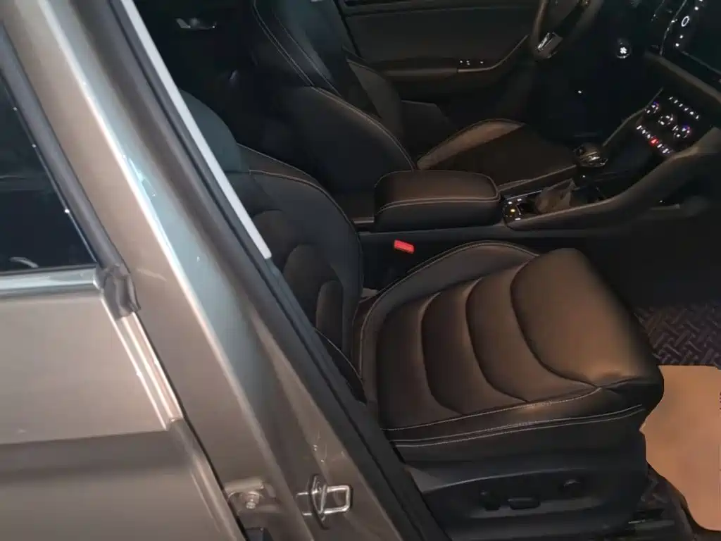 Skoda Kodiaq 2020 — фото 25