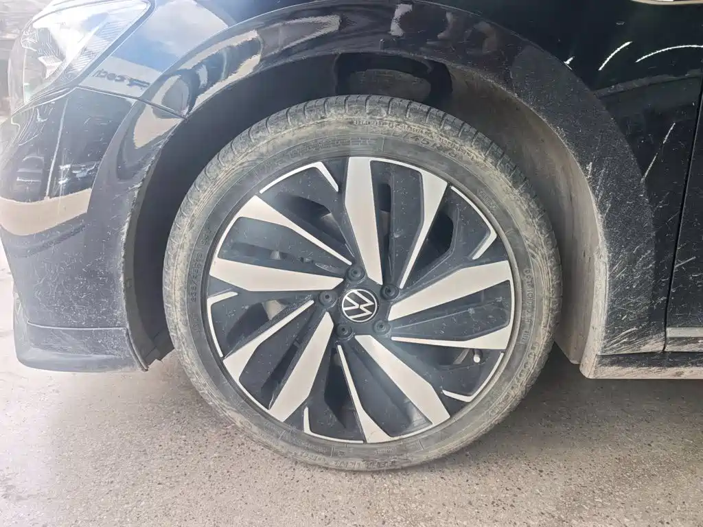 Volkswagen Passat 2022 — фото 8