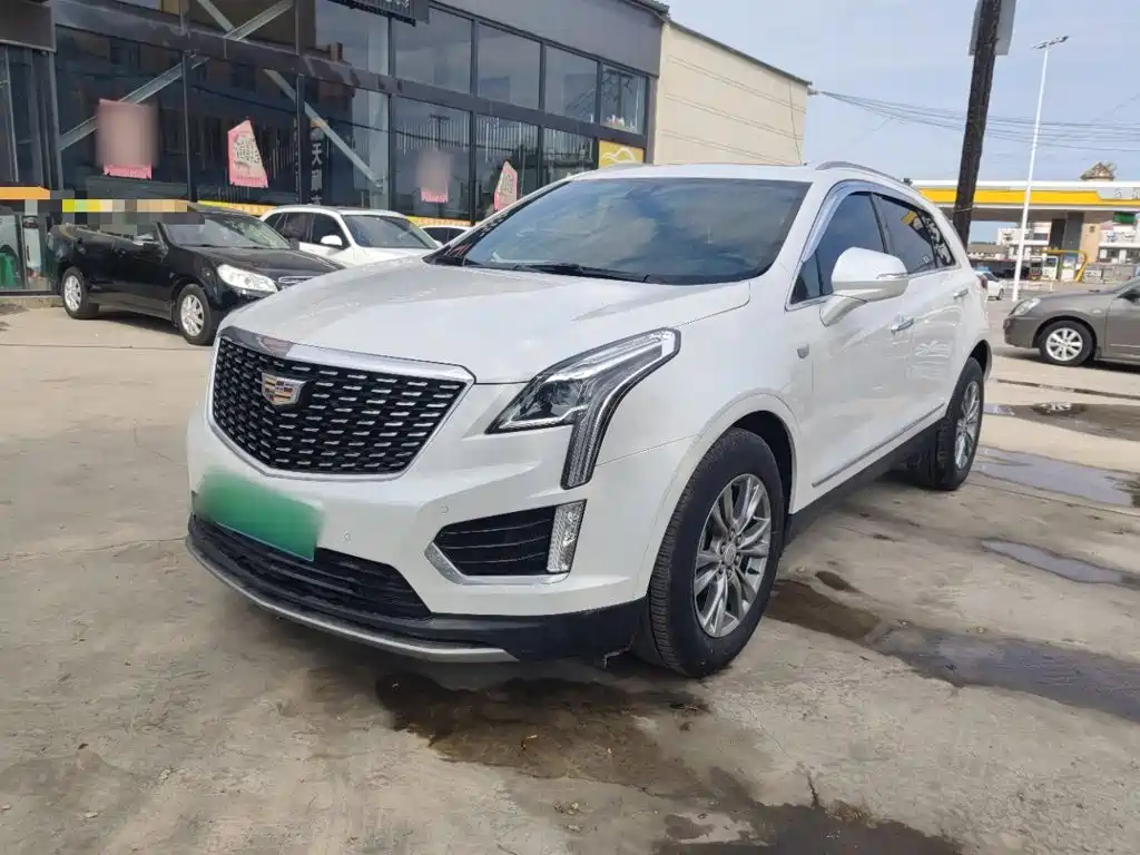 Cadillac XT5 2020 — фото 1