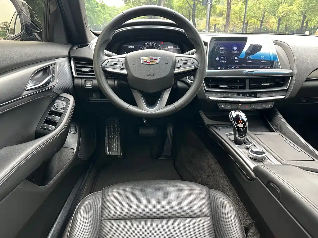 Cadillac CT5 2023 — фото 5