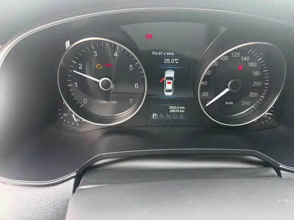 Hongqi H7 2021