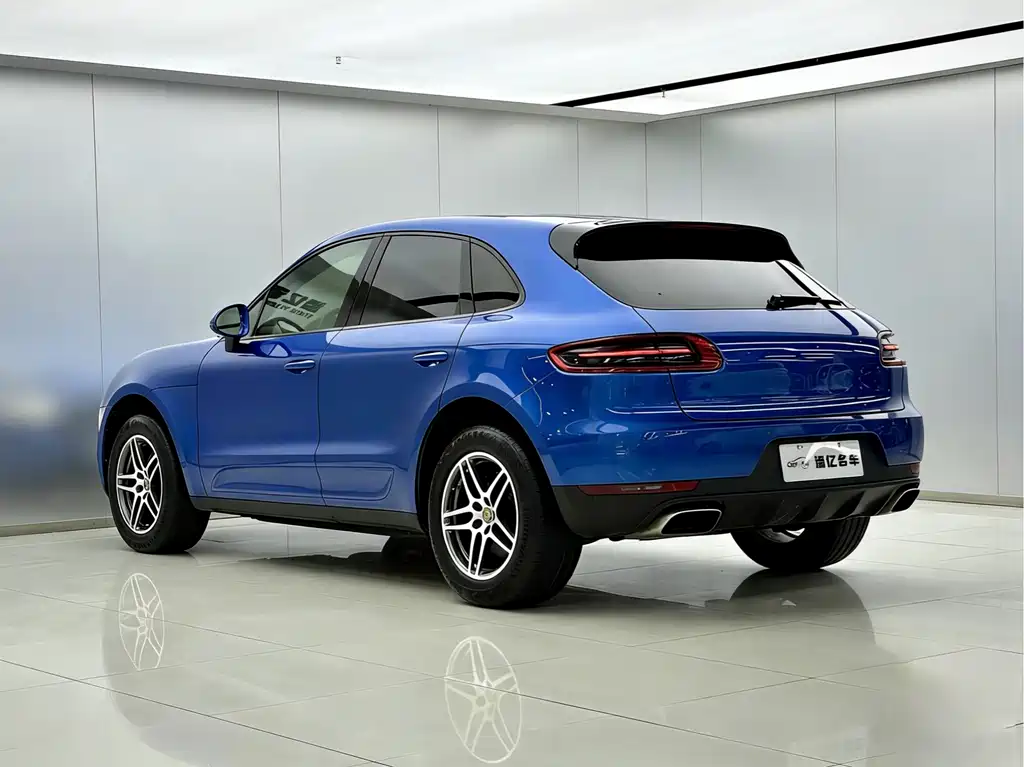 Porsche Macan 2017 — фото 5