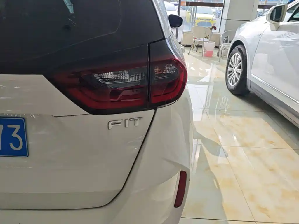 Honda Fit 2020 — фото 8
