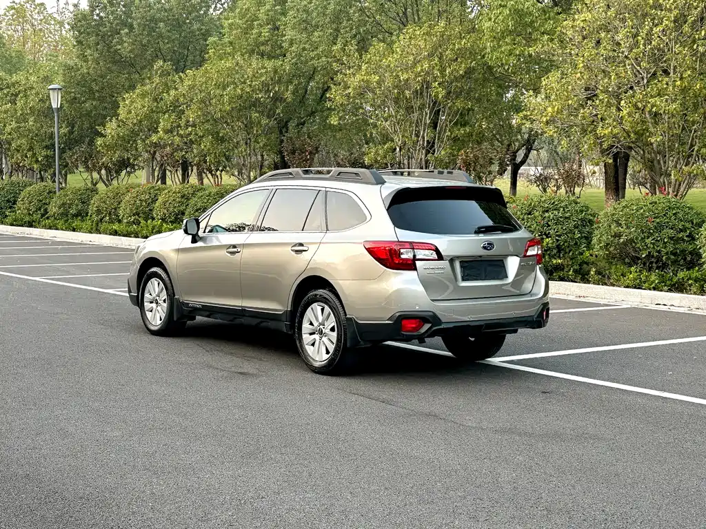 Subaru Outback 2015 — фото 4