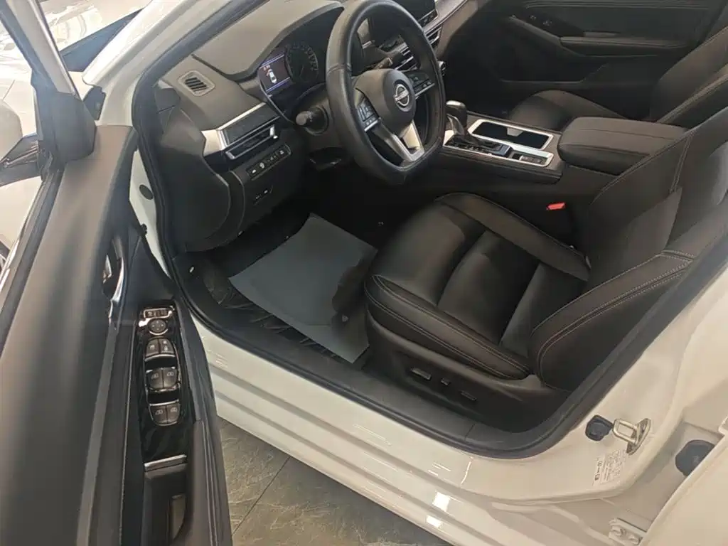 Nissan Teana 2025 — фото 16