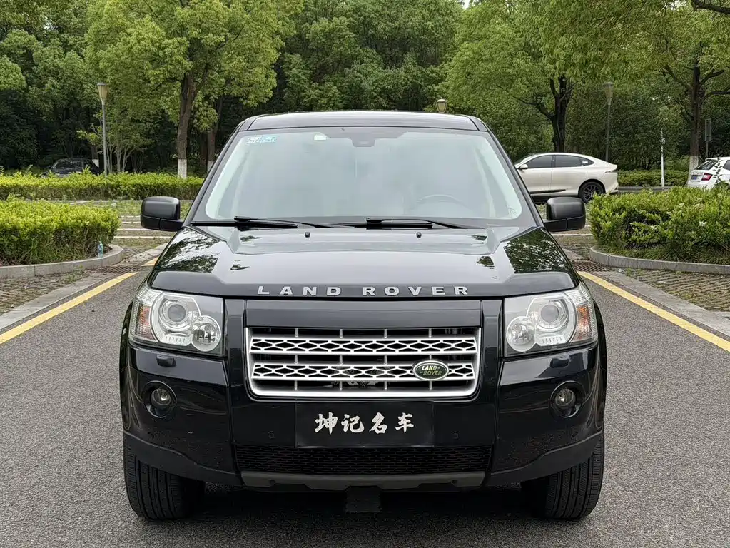 Land Rover Freelander 2 2010 — фото 2