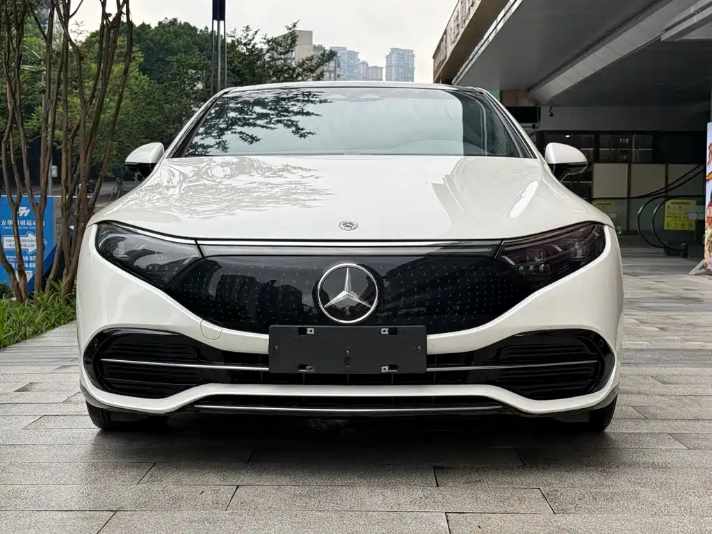 Mercedes-Benz EQS 2024 — фото 3