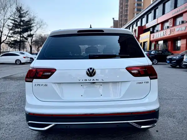 Volkswagen Tiguan L 2023