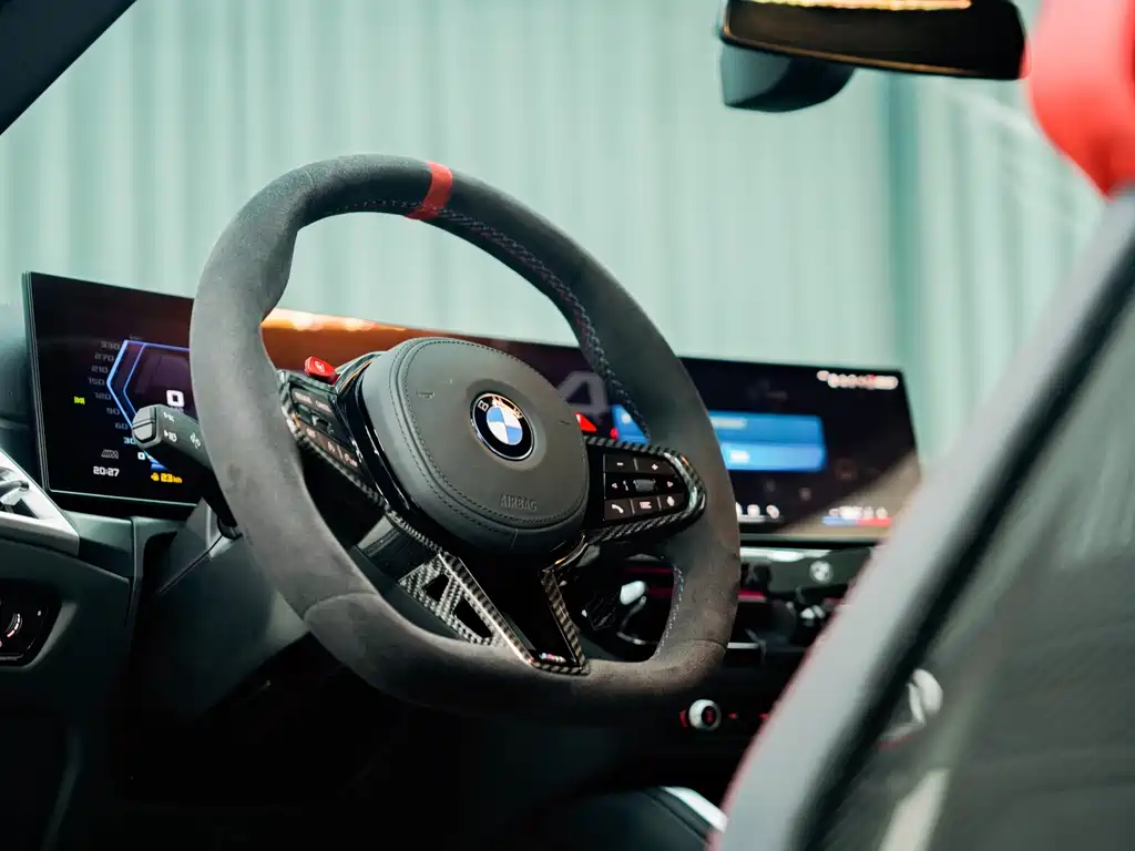BMW M4 2025 — фото 9