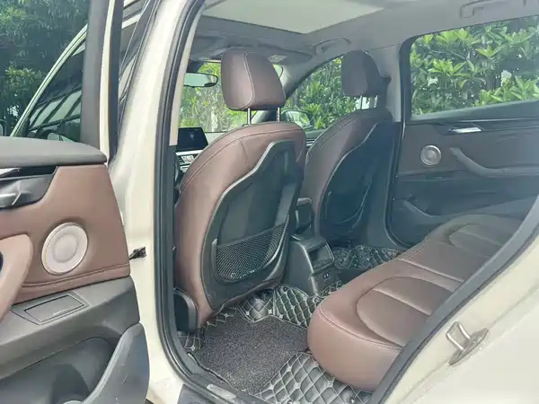 BMW X1 2023
