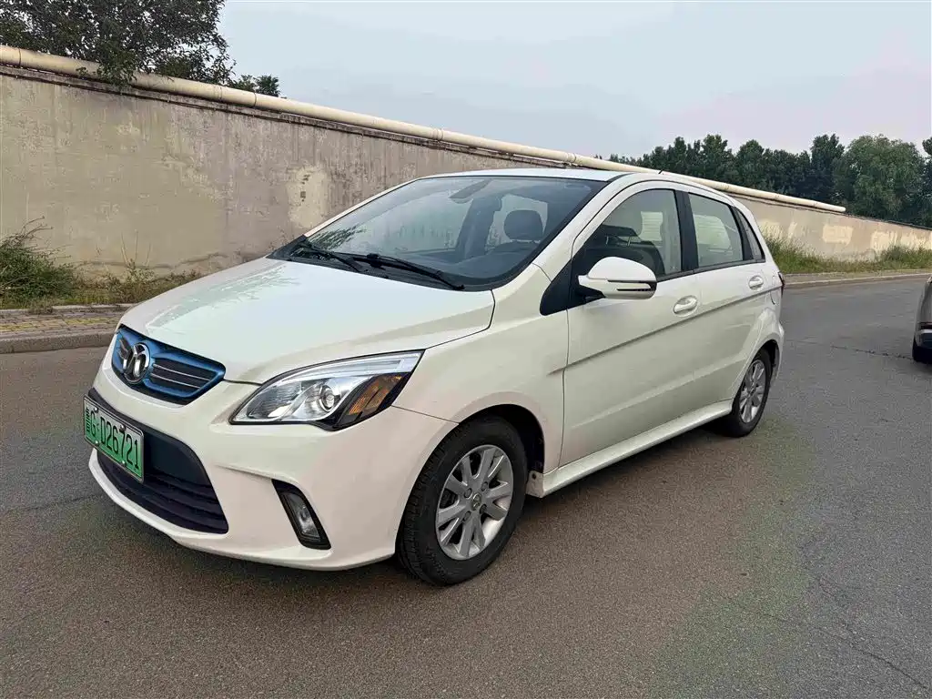 BAIC New Energy EV 2015