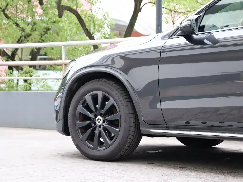 Mercedes-Benz GLC Coupe 2021 — фото 20