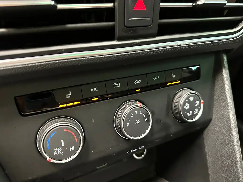 Volkswagen Tiguan L 2023 — фото 16