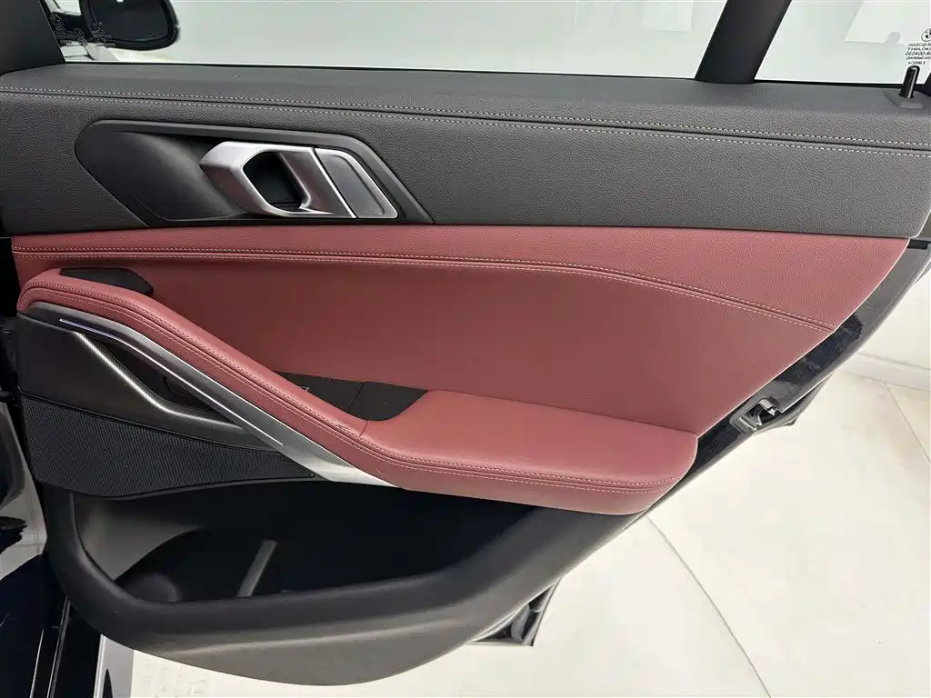 BMW X6 2021 — фото 11