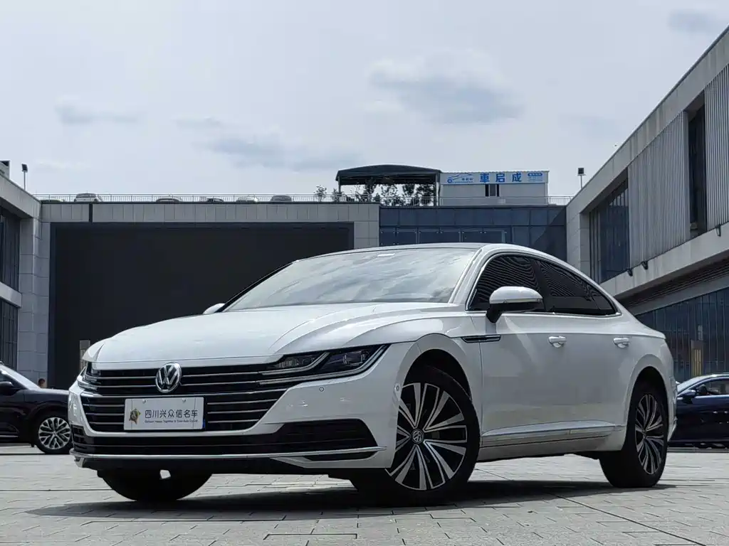 Volkswagen CC 2020 — фото 1