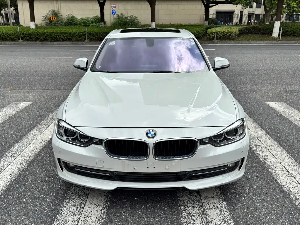 BMW 3 Series 2015 — фото 2