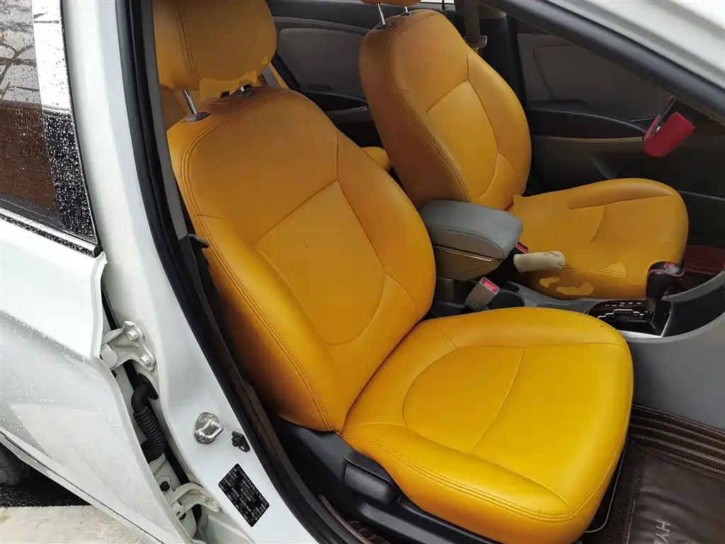 Hyundai Verna 2016 — фото 25